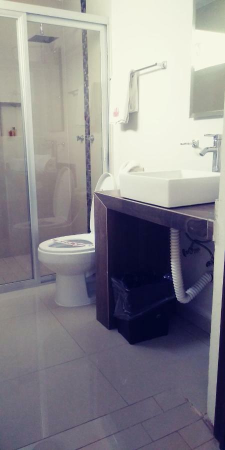 Hotel Colon Express กัวดาลาฮารา ภายนอก รูปภาพ